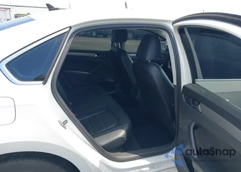 2014 Volkswagen Passat 1.8T Se from USA, damaged, VIN 1VWBT7A38EC110850